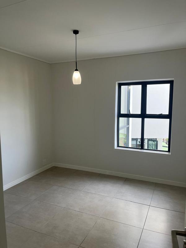 To Let 1 Bedroom Property for Rent in Richwood Western Cape